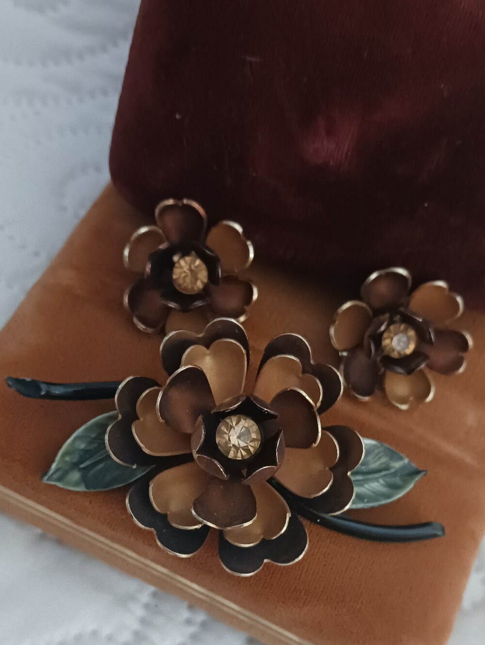 Coro Fall Floral Vintage Brooch and Earring Set Amber Brown Autumn Accessories